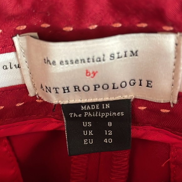 Anthropologie Essential Slim Cropped Pant in perfect red. Size 8. Stretch. - Picture 2 of 5